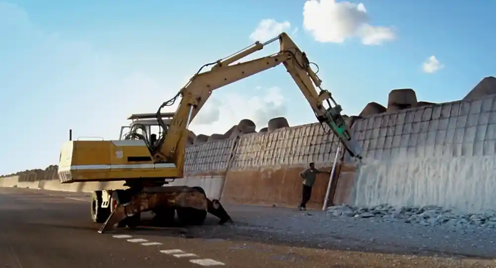 LİMAN DALGAKIRAN ONARIMI PROJESİ