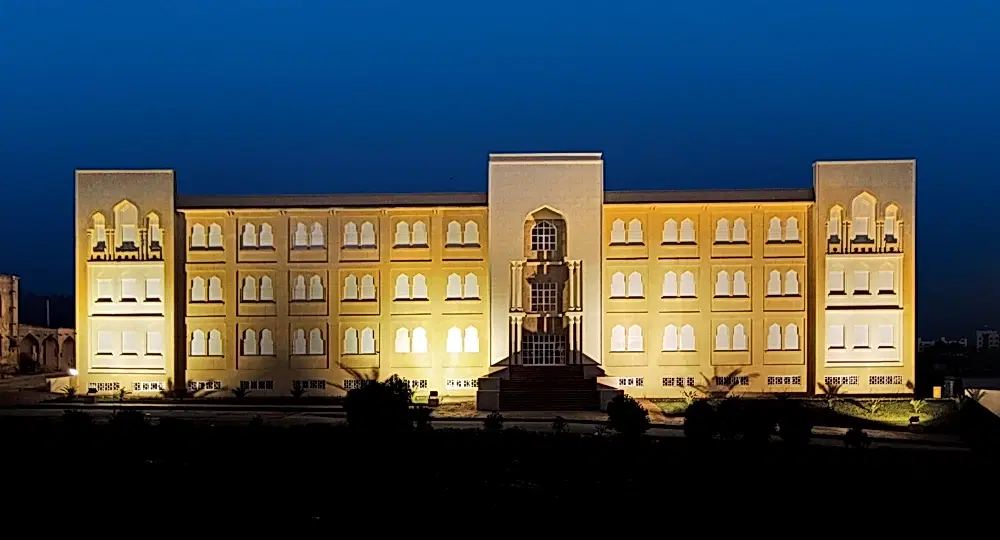 OMAR MUHKTAR ÜNİVERSİTE BİNASI PROJESİ